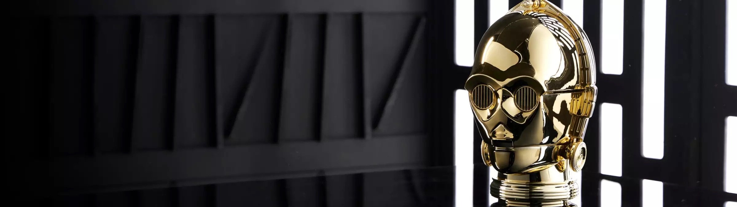C-3PO Premium Electronic Head - Star Wars Galactic Archive C-3PO Premium Electronic Head - Star Wars Galactic Archive